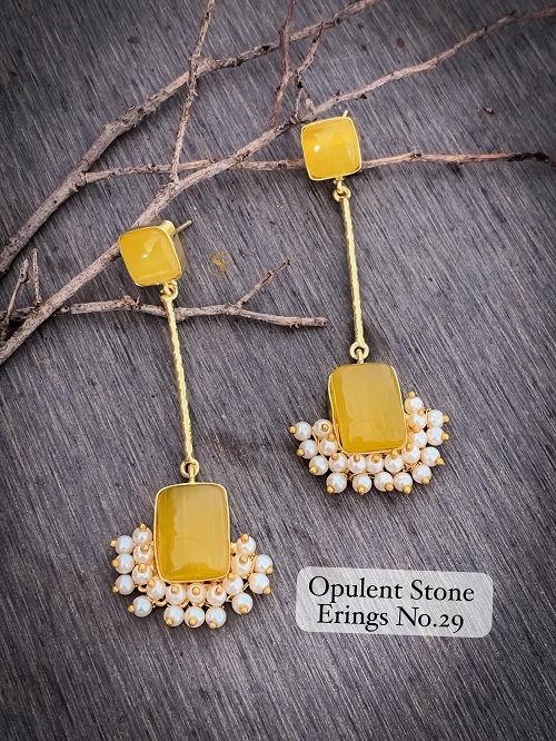 4 Designer Wedding Wear Opulent Stone Earrings Manufacturers
